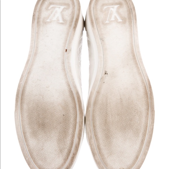 🤍LOUIS VUITTON Monogram Leather Sneakers🤍 - Picture 5 of 6